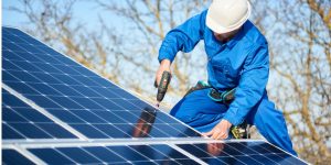 Installation Maintenance Panneaux Solaires Photovoltaïques à Saint-Didier-sous-Ecouves